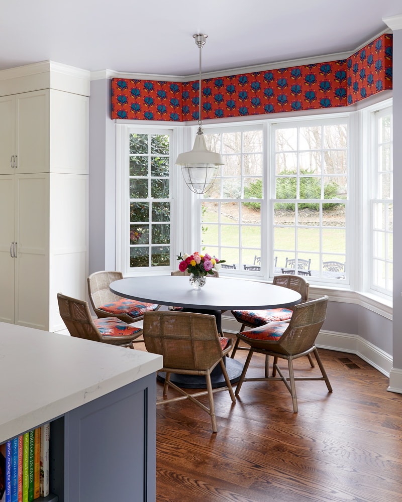New York grand colonial home breakfast nook design by Annette Jaffe Interiors