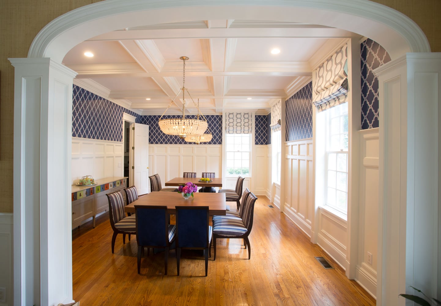 Grand colonial home dining room design by Annette Jaffe Interiors